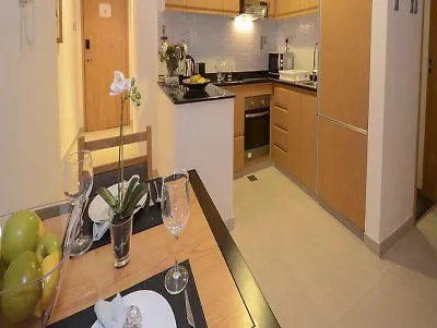 Grand Heights Dubai Hotel Apartments Ξενοδοχείο με διαμερίσματα