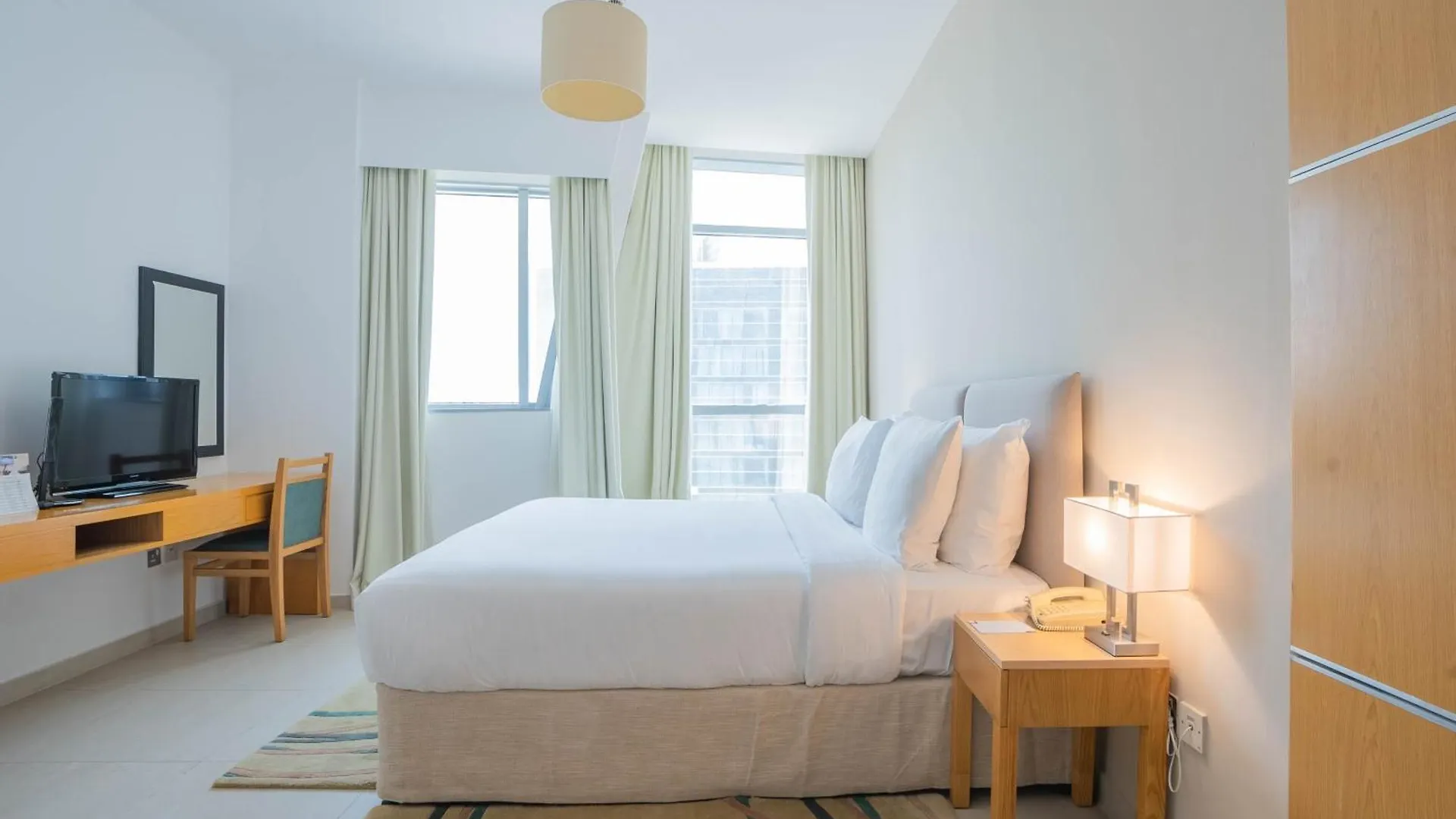 Grand Heights Dubai Hotel Apartments 4*,  Émirats arabes unis