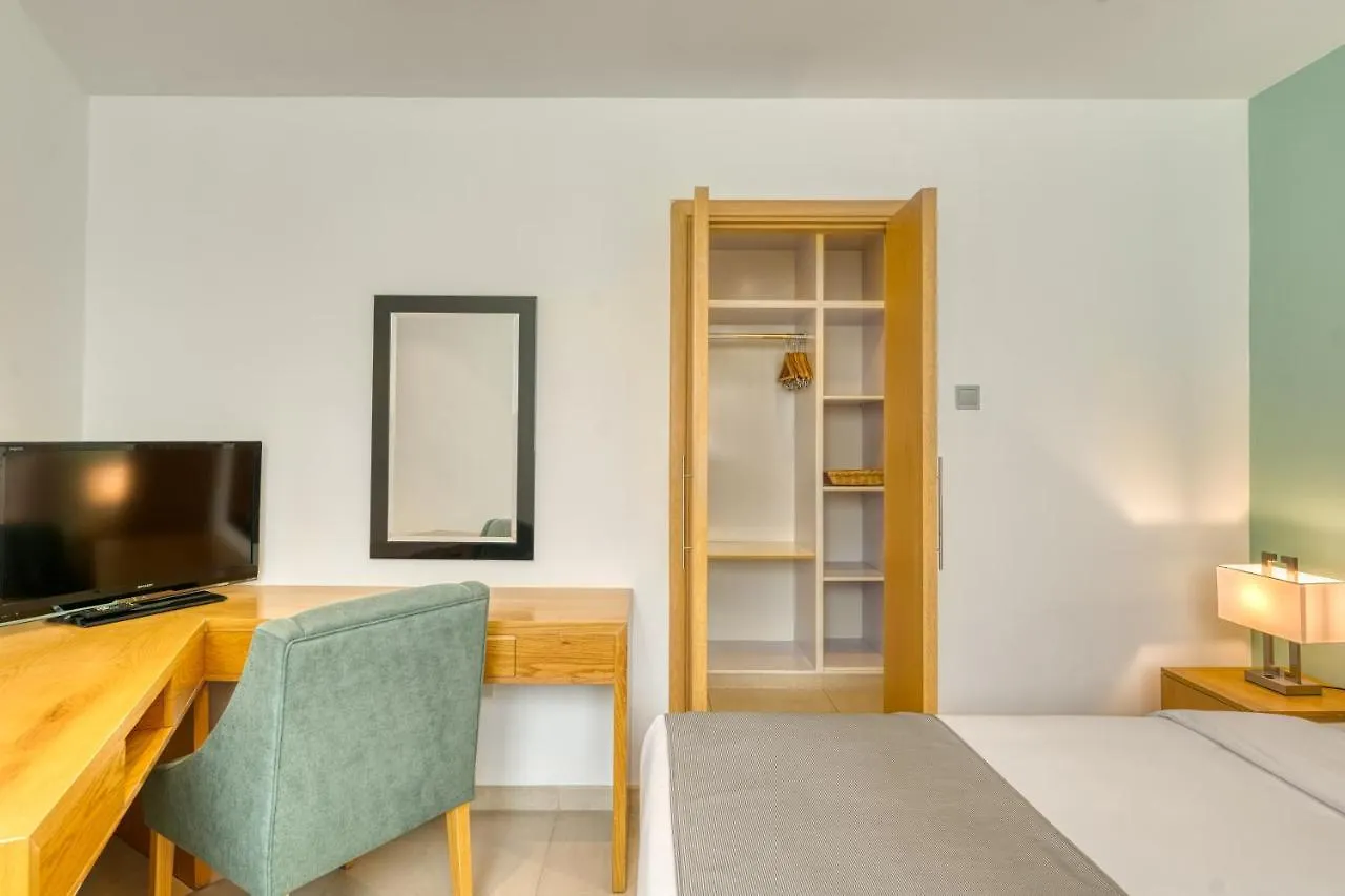 Grand Heights Dubai Hotel Apartments Aparthotel