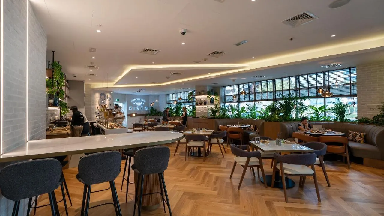Aparthotel Grand Heights Dubai Hotel Apartments