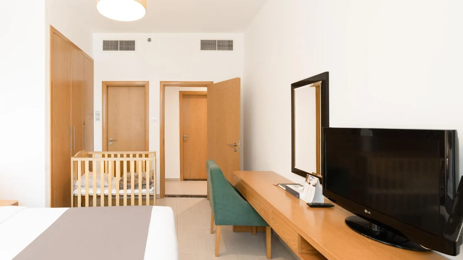 Grand Heights Dubai Hotel Apartments 4*,  United Arab Emirates
