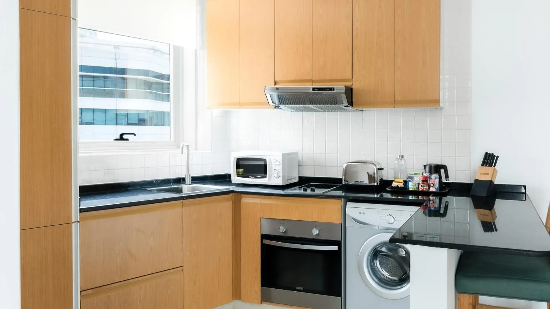 Grand Heights Dubai Hotel Apartments 아랍에미리트